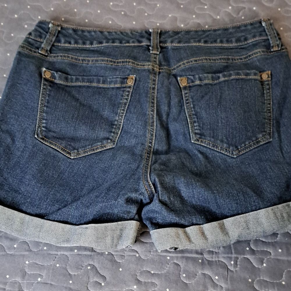 Hannah jean shorts size 6 - Picture 4 of 6